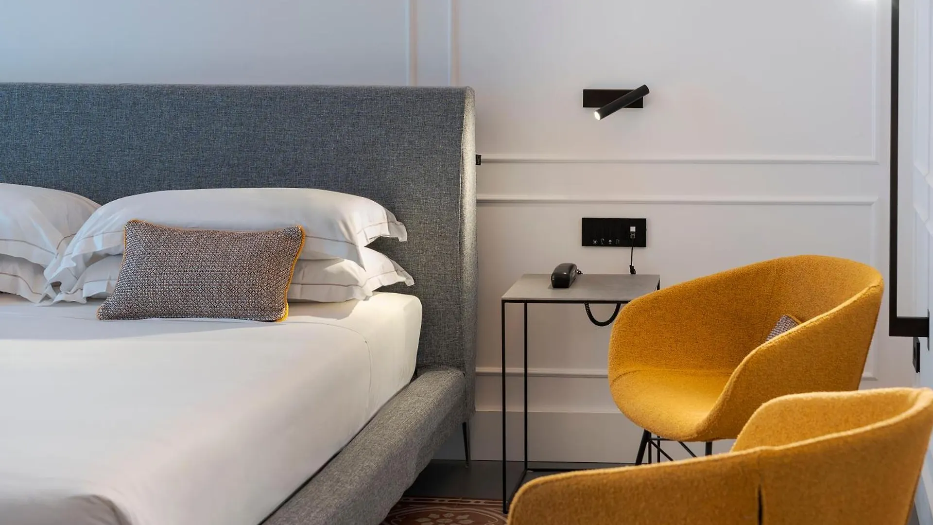 ***  Habitat Boutique Hotel Catane Italie